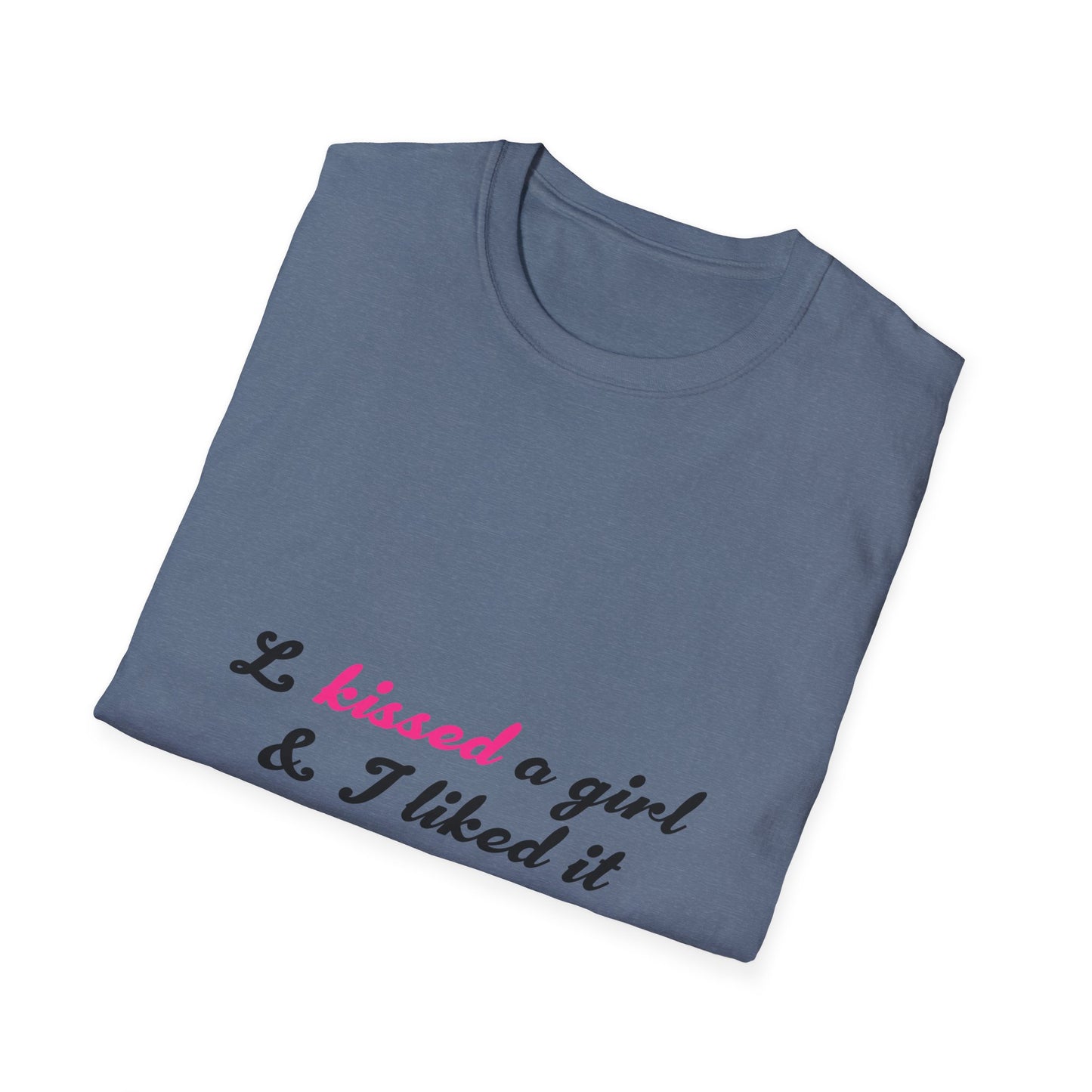 Sweetly Kissed - Unisex Softstyle T-shirt