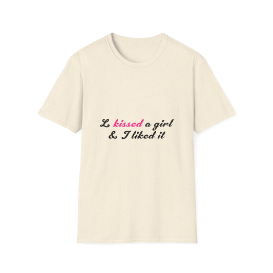 Sweetly Kissed - Unisex Softstyle T-shirt